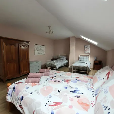 De La Levrotiere - Alpes Mancelle 펜션 *